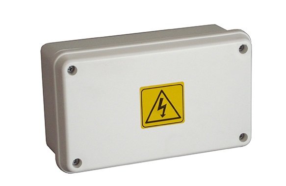 CAJA ROCKER PR 995/81   170x100x81